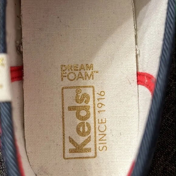 Keds Women’s Size 9 Plaid Leather Sneakers with Dream Foam Interior Cushion - Picture 9 of 13